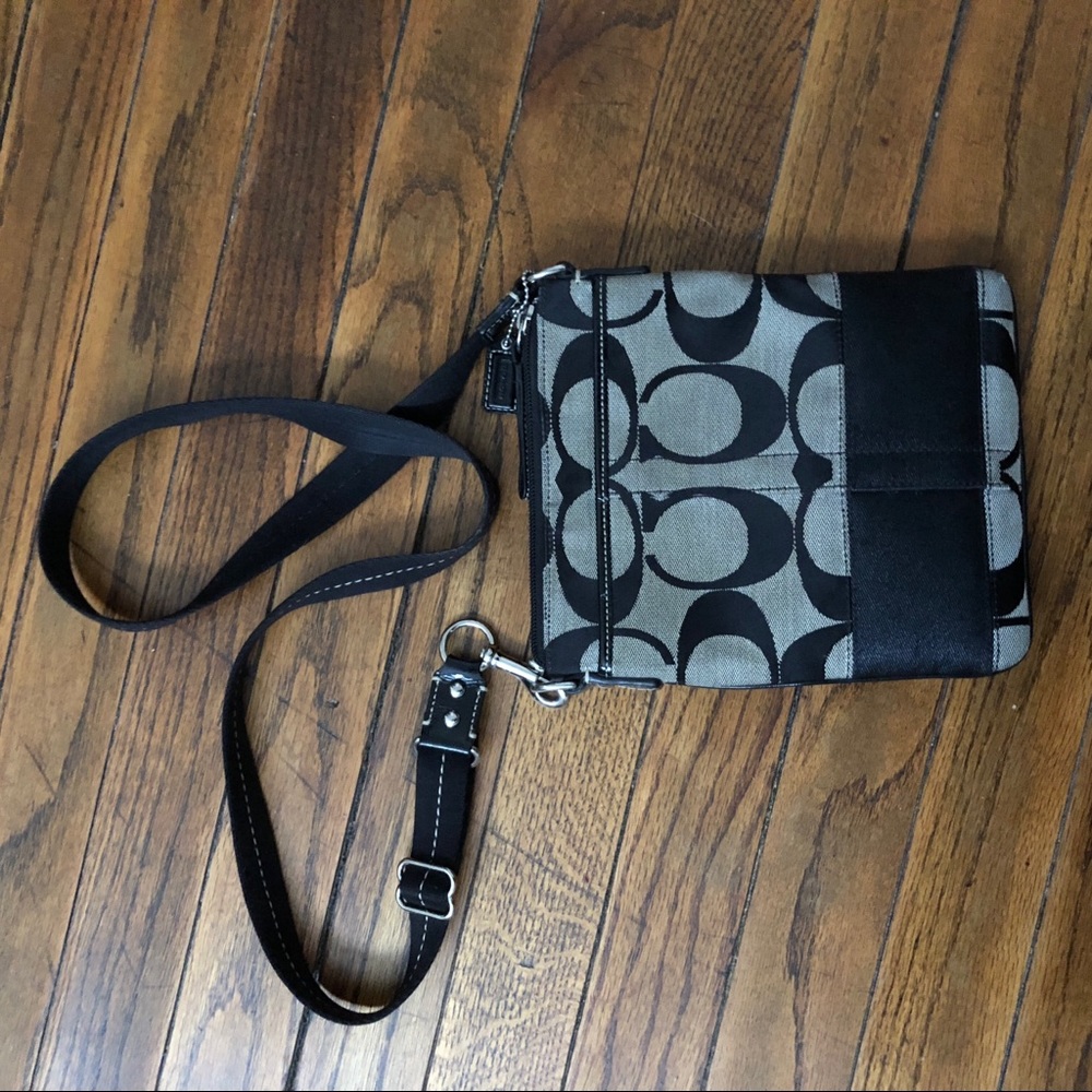 Coach crossbody